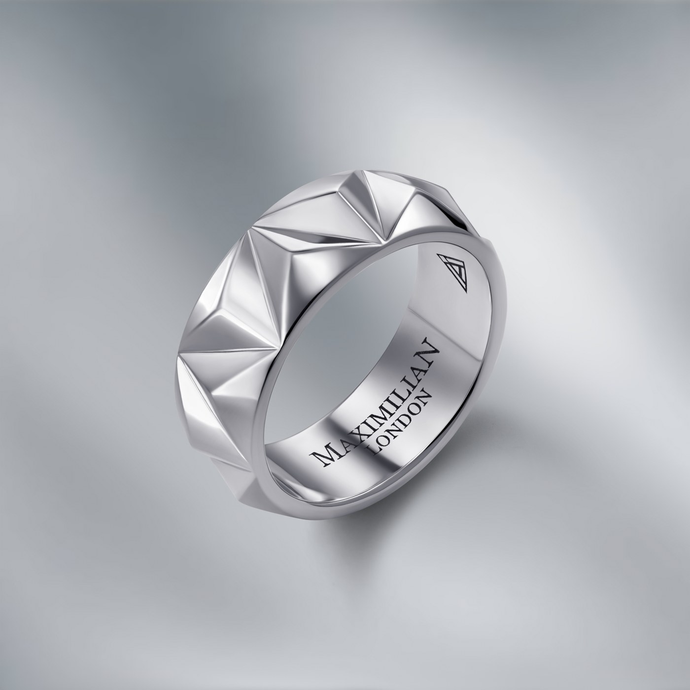MaximiliaN DNA 18 K Gold Ring